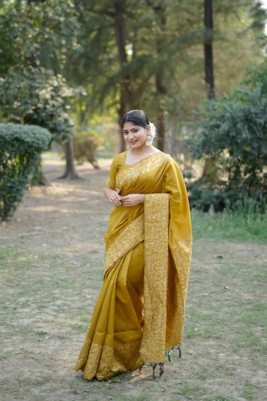 Akshara saree shop in surat gujarat